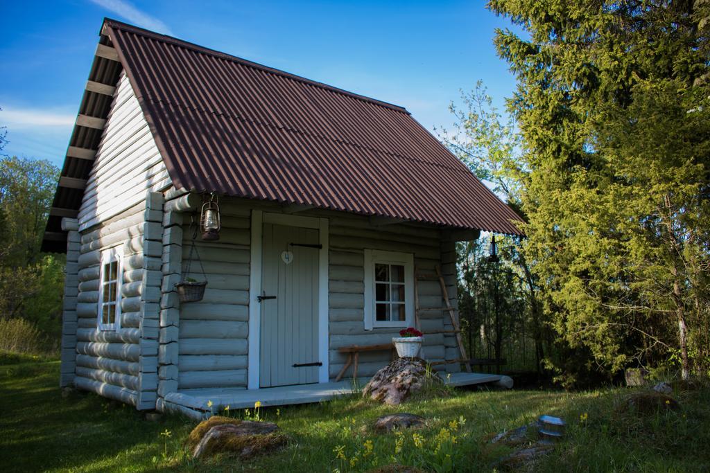 Kuusetuka Tourism Farm Villa Pahkla Екстериор снимка