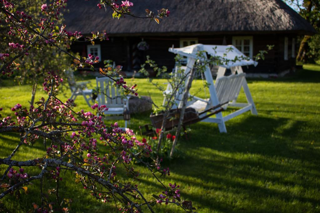 Kuusetuka Tourism Farm Villa Pahkla Екстериор снимка